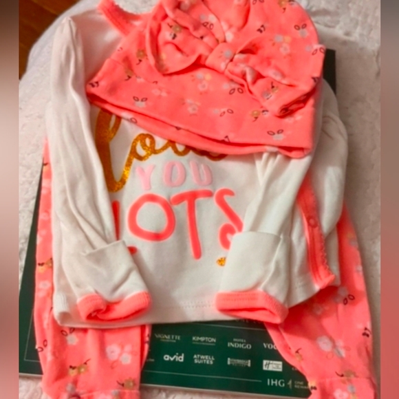 Gerber Other - Adorable Newborn Long Sleeve Three-Pc. Set